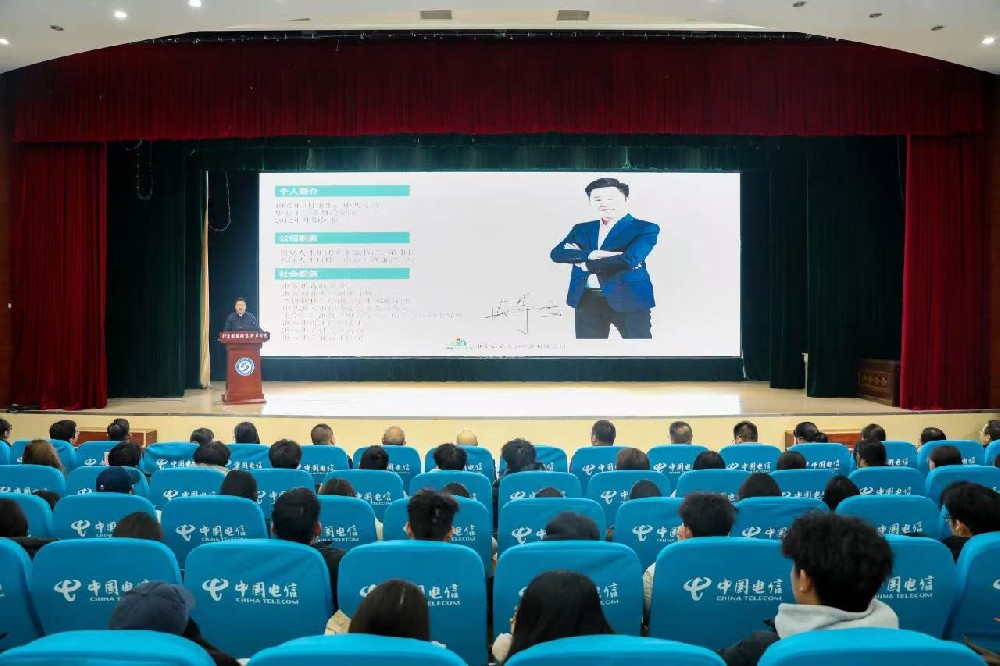 1733709737192354.jpg 1733709737192354.jpg